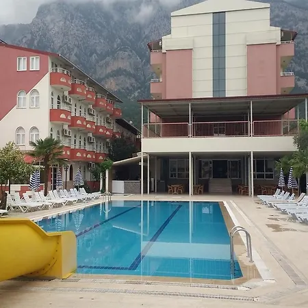 Hotel Grand Derin 4*