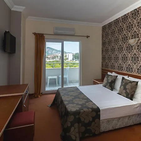 Grand Derin Hotel 4*