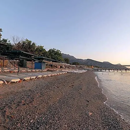 Grand Derin Hotel